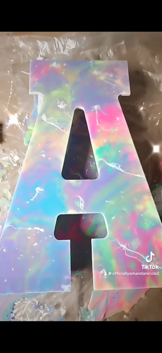 Paint pour letters